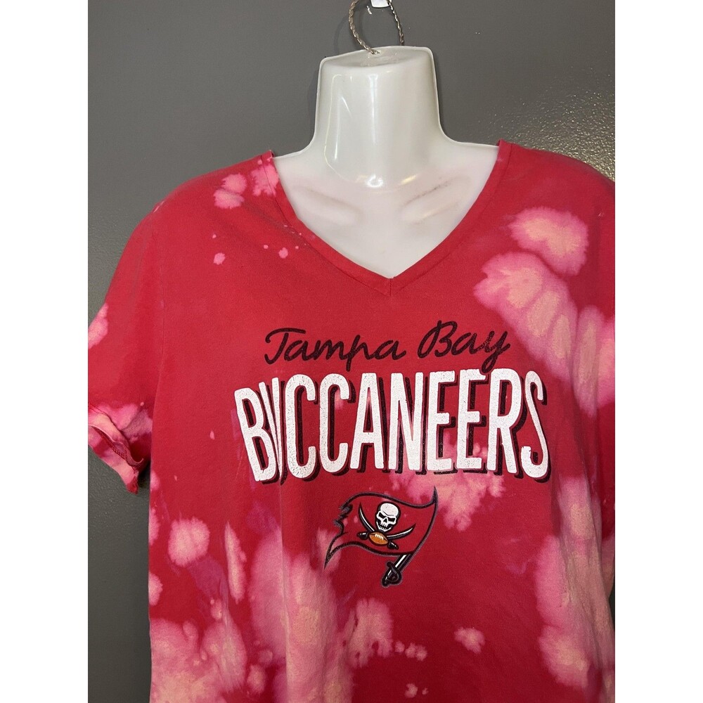 Tampa Bay Buccaneers Shirt Womens XL Red NFL Football Tie Dye Fanatics V Neck